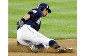 Ichiro extends AL record to 43 consecutive stolen bases