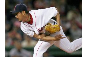 Matsuzaka pitches 1st career complete game in majors