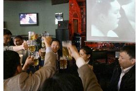 Mongolians cheer Hakuho's assured promotion to yokozuna