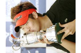 Lee Dong Hwan wins career 1st in Japan at shortened Mizuno Open