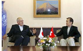 Swiss VP Couchepin meets with Hiroshima mayor