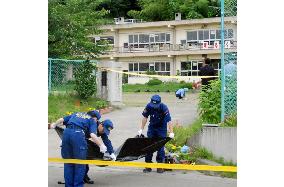 11-year-old girl stabbed by man in Miyagi Pref.
