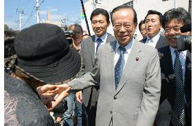 Fukuda campaigns in Fukushima