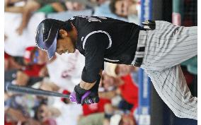 Baseball: K. Matsui explosive in Rockies postseason win
