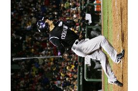 Baseball: K. Matsui goes 1-for-4 in World Series opener