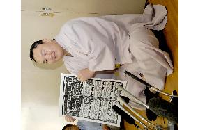 Hakuho heads east as yokozuna top gun at Kyushu tourney