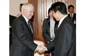 U.S. Defense Secretary Gates meets with S. Korean President Roh