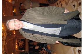 U.S. nuclear negotiator Hill leaves for talks in Pyongyang