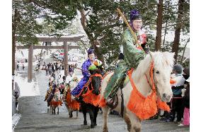 Dosanko horses ridden to New Year's prayers at Hokkaido shrine