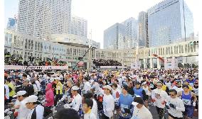 Rothlin wins Tokyo Marathon, Japan's Fujiwara 2nd