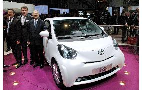 Toyota unveils ultra-small hybrid car at Geneva Motor Show