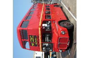 Red London bus gets press preview ahead of debut in Japan