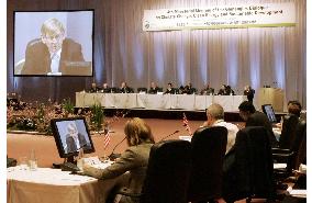 Key emitters hold climate dialogue in run-up to G-8 summit