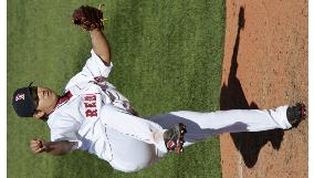 Matsuzaka wins 2nd straight start in major leageus