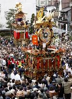 Takayama Festival begins in Gifu Prefecture