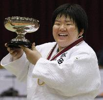 Tsukada wins record 7th straight national crown