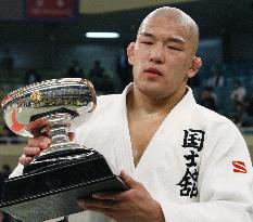 Ishii wins national title, Olympic berth