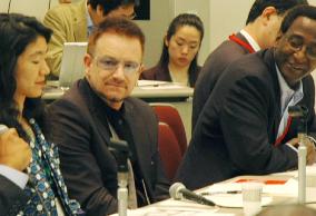 Bono urges Japan to increase multilateral aid to Africa