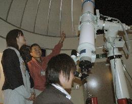 Astronomical adviser training enjoys growing popularity