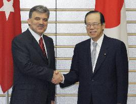 Japan, Turkey agree to more dynamic ties