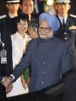 Indian premier arrives in Hokkaido for G-8 summit meeting