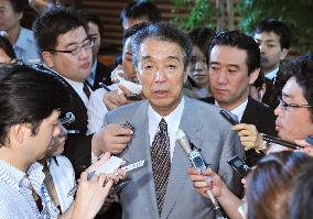 Fukuda to reshuffle Cabinet