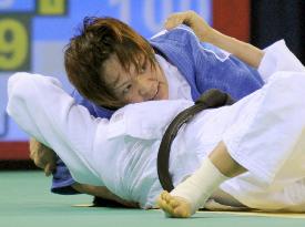 Japan's Tanimoto beats S. Korea's Kong in women's 63-kg judo