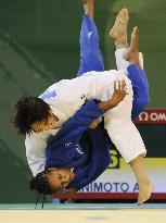 Japan's Tanimoto defends judo title in Beijing