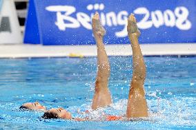 Japan in 3rd place after synchronized swimming duet technical routine