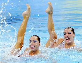 Spain advances to synchronized swimming duet final