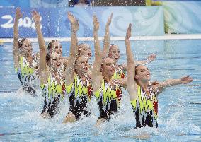 Russia top after synchronized swim's team technical routine