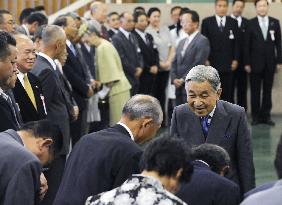 Emperor, empress inspect Niigata earthquake reconstruction work