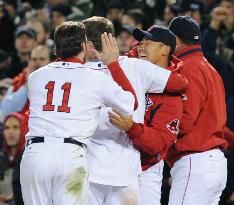 Boston Red Sox wins American League division series