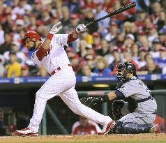 Phillies beat 10-2 Rays in Game 4 of World Series