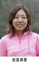 U.S. LPGA-bound Mika Miyazato turns pro