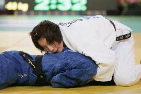 Japan's Ueno wins women's 63-kg final at Paris judo meet