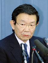 Yosano vows battle against economic crisis, mulls fresh stimulus