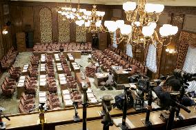 Budget deliberations stall after Nakagawa's resignation