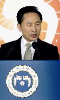 S. Korean Pres. Lee calls on N. Korea to halt missile launch