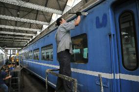 'Blue Train' cars spend their 2nd life in Thailand