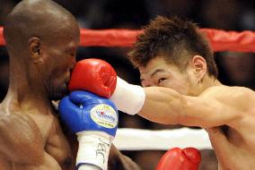WBC champ Hasegawa defends 8th title with KO of Malinga