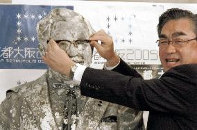 Recovered Colonel Sanders statue returned to KFC