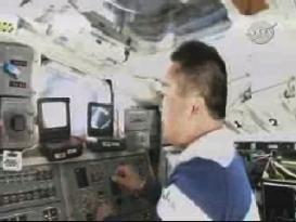 Japanese astronaut Wakata starts job on shuttle mission