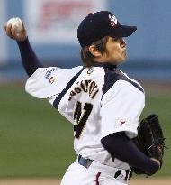 Japan vs U.S. in WBC semifinal game in Los Angeles