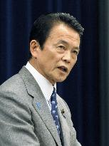 Aso orders gov't to draw up fresh stimulus steps