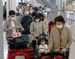 No suspected flu cases detected on direct flight from Mexico