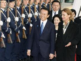 PM Aso arrives in Berlin