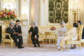 Emperor, empress bid farewell to Singapore president, wife