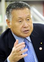 Japan, Russia should resolve territorial row in strategic tie-up