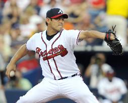 Braves' Kawakami gives up 3 runs in six innings against Pirates